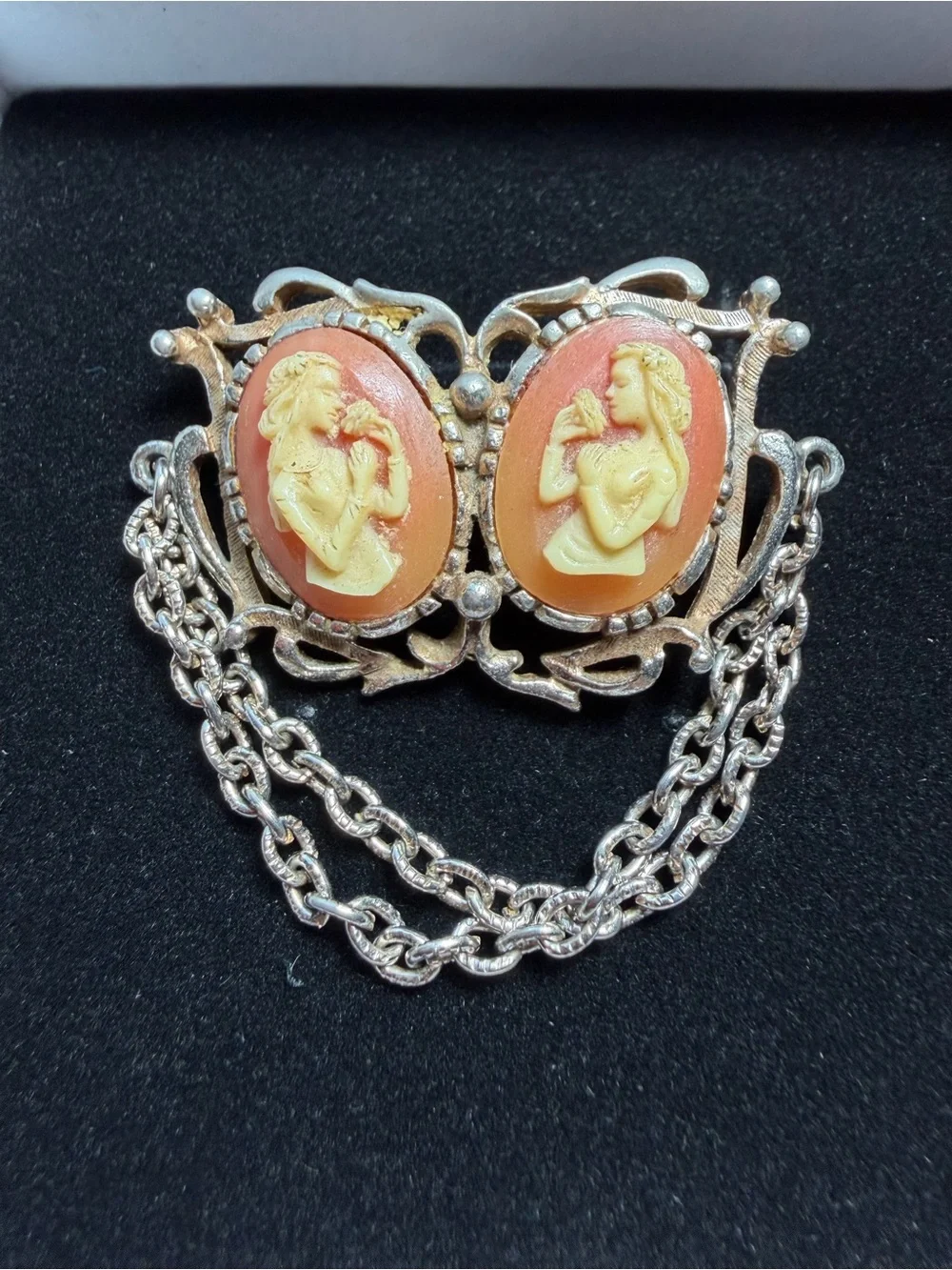Vintage Mid-Century Double Cameo Sweater Guard Brooch Pin – Silver Tone Chatelai